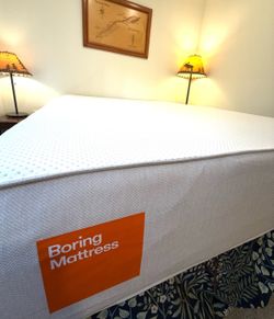 Boring Hybrid mattress - QUEEN