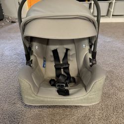 Nuna PIPA™ RX Infant Car Seat & Base 