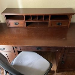 Free : Desk, Filing Cabinet, Chair Desk Hutch