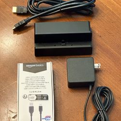 Insignia Travel Dock + HDMI, AC Adapter, and USB-C Charging Cable