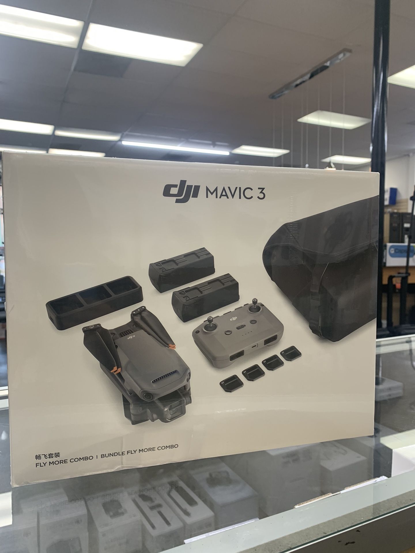 DJI Mavic 3 Fly More Combo