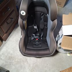 Toddler car seat