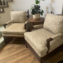 Set Of 2 French Style Sofas 