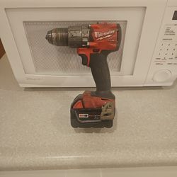 Milwaukee M18 Hammer Drill