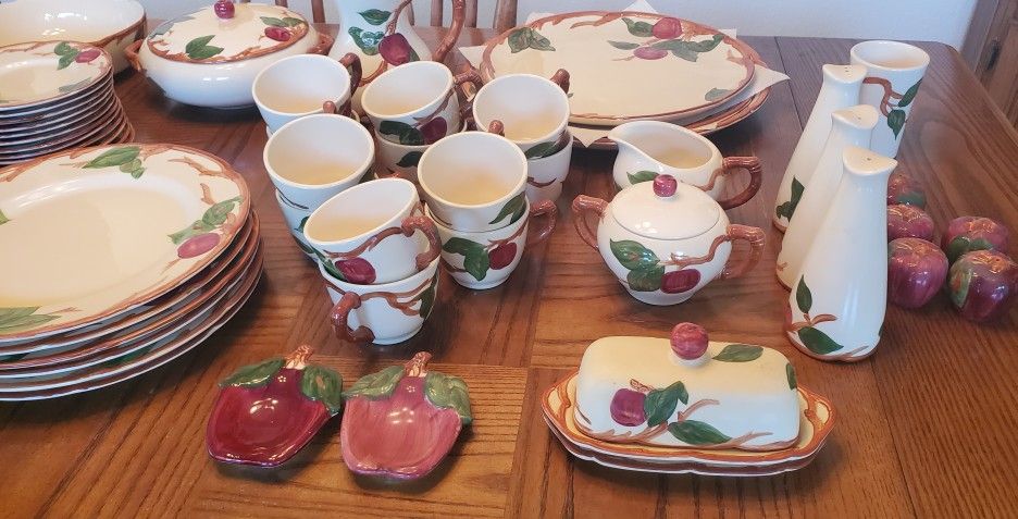 Franciscanware Dishes