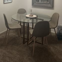 Round Glass Table With Chairs