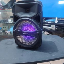 8 inch powered Bluetooth speaker $20