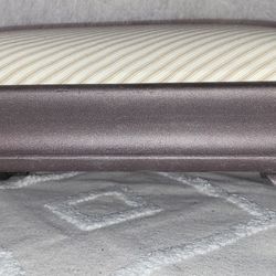 Small Foot Ottoman /foot Rest Stool