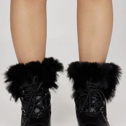 Black Snow Boots