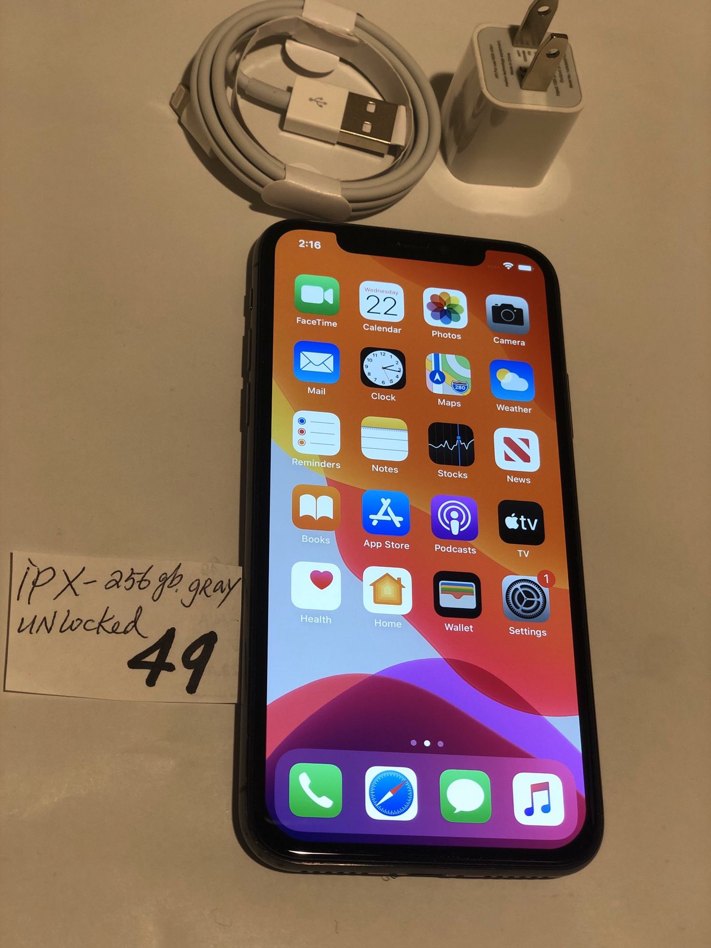 Apple iPhone X-256 GB,Unlocked. any carriers,Gray /Black,Clean imei,Clean iCloud,Fully Functional,Good Conditions.