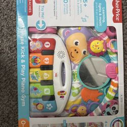 Fisher-Price Deluxe Kick & Play Piano Gym