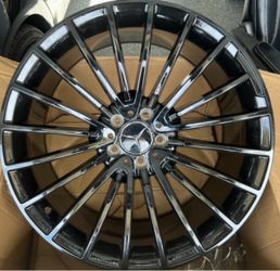 Mercedes 18” new blk amg styie rims sets new