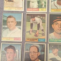 1961 Topps Baseball Cards (9ea.)