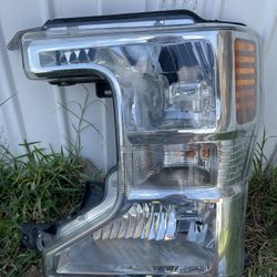 2020,2022 FORD F250 F350 HEADLIGHT 