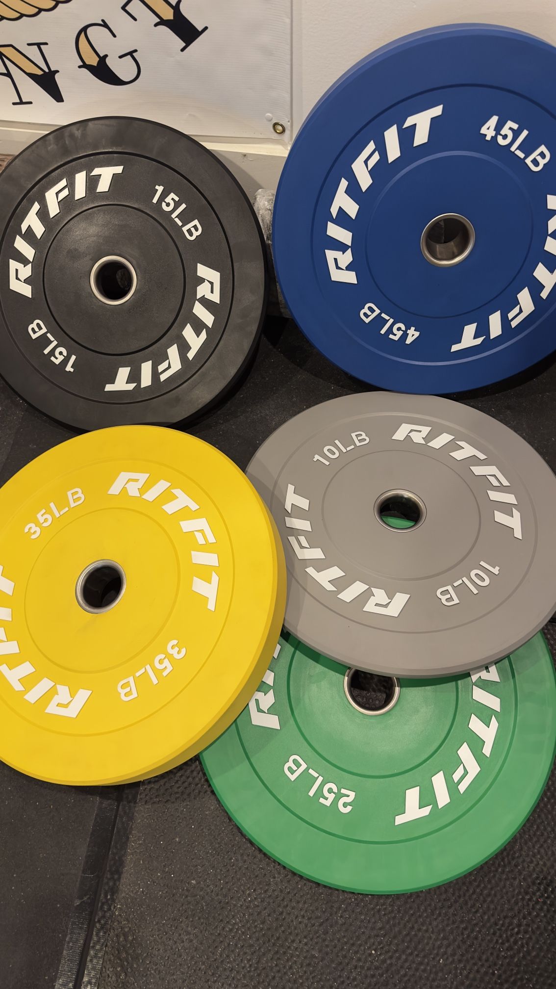 260 lb Bumper Plate Set Like NEW Condition RitFit Color 10, 15, 25, 35, 45 lb Plates
