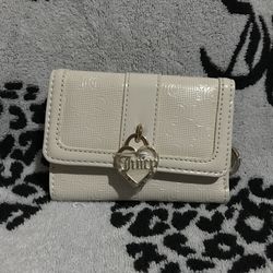 Juicy couture wallet