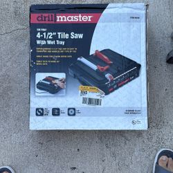 Tile Saw With Wet Try 