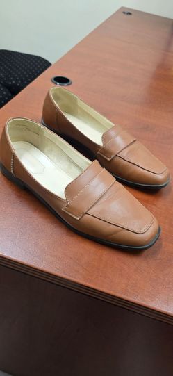 Woman's Used shoes #10 Liz Claiborne $10