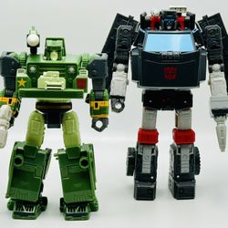 Transformers Legacy United Autobot 5 Pack Hound & Trailbreaker