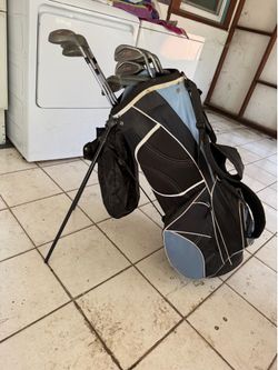 GOLF CLUBS