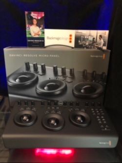 Blackmagic Design DaVinci Resolve Micro Panel with Resolve Studio Software