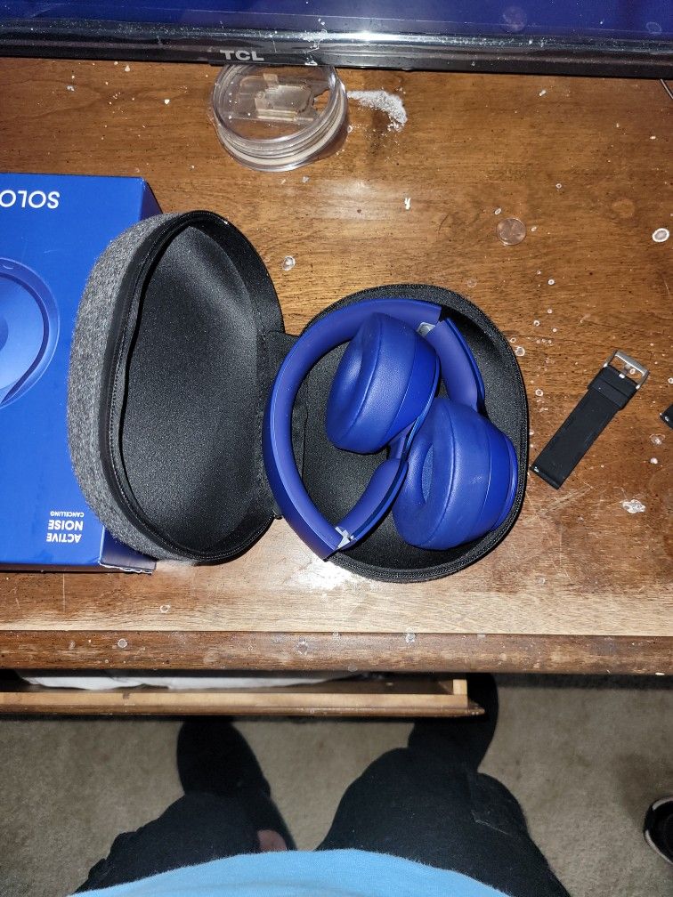 Beats Solo