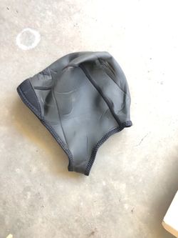 Wetsuit surf hood