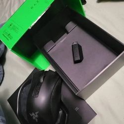 Razer deathadder v2 pro game mouse