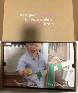 Lovevery Box 28,29,30 Months