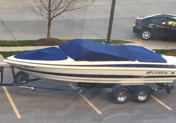 2004 larson 230lxi