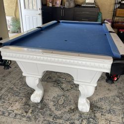 7 Ft. White Pool Table
