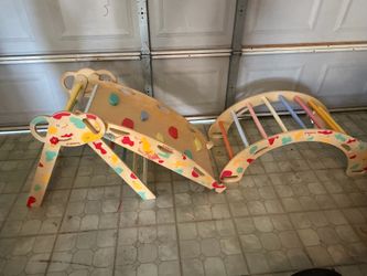 Wingyz Kids Wooden Climbing Gym Set