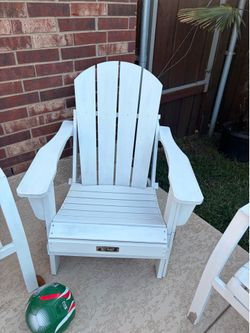1 wood chair