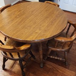 Vintage Dining Table With 6 Chairs