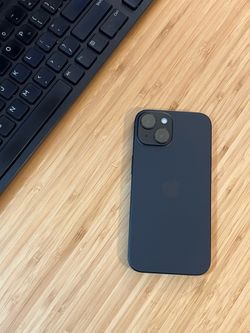 iPhone 15 ( Unlocked) 128gb Black color
