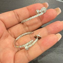 Nail hoops with diamonds