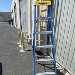 Ladder 6 feet fiberglass