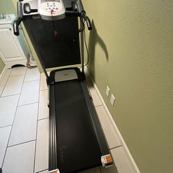 Motorized Treadmill 
