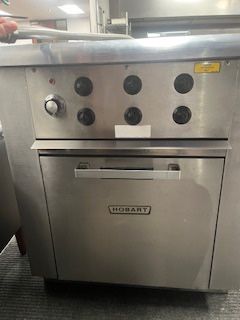 Hobart Commercial Oven & 4 Burner Range