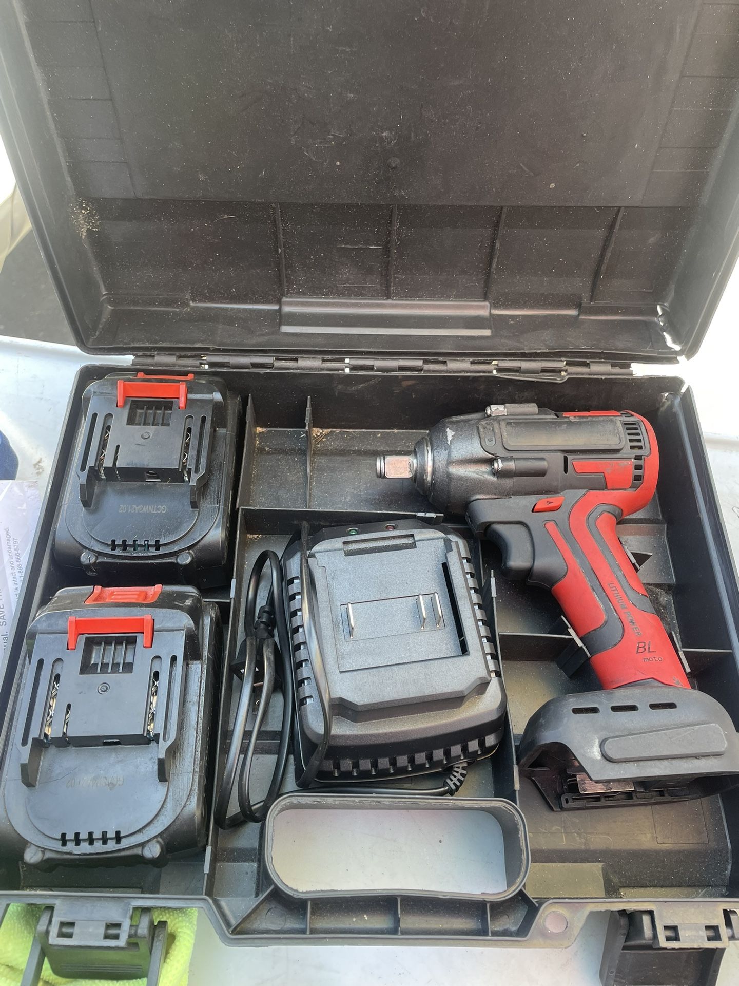 Impact Wrench 450 Ft-lbs, Charger And 2 Batteries