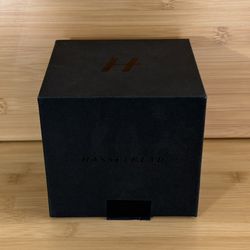 Hasselblad XCD 45mm F/4 P Lens + Extra Metal Hood