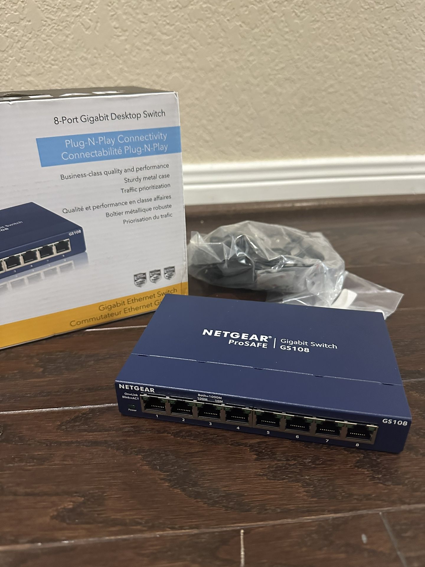 NETGEAR 8-Port Gigabit Desktop Switch