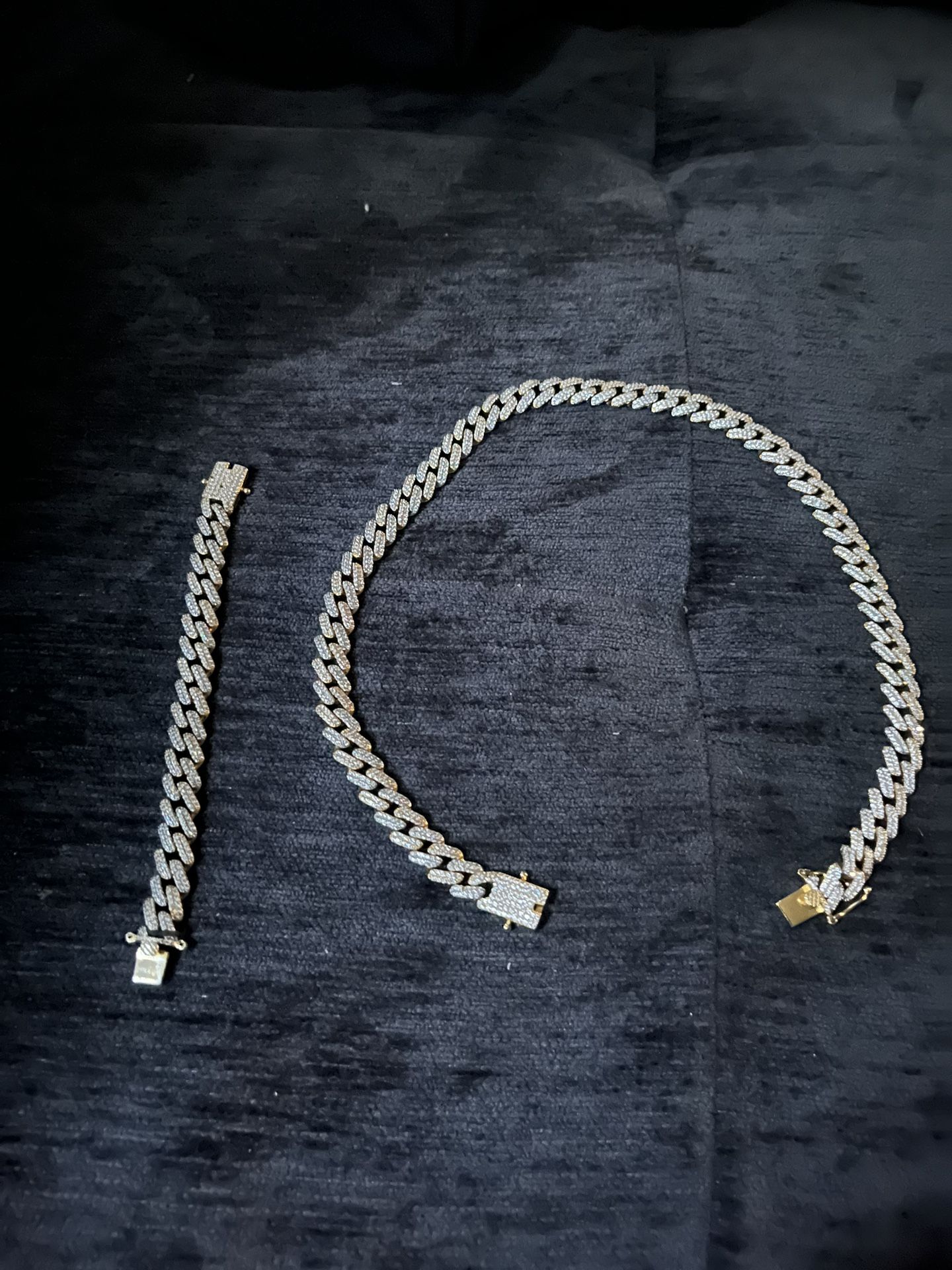 Chain And bracelet