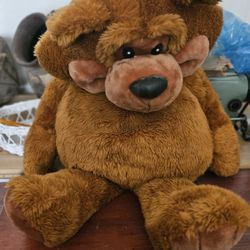 Big stuffed bear