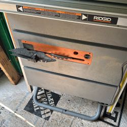 Ridgid Table Saw W/ Folding Stand