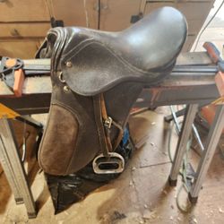 English  Saddle 
