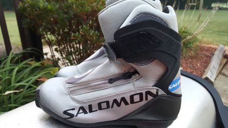 SALOMON PRO team ski boots snow