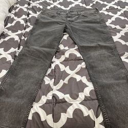 Men’s Levi Jeans 40x32