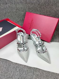 Beautiful Women Heel