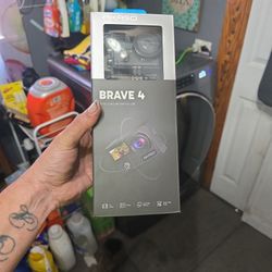 Akaso BRAVE 4